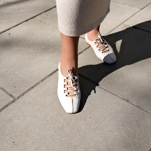 Roma baleriny, złamana biel #1650